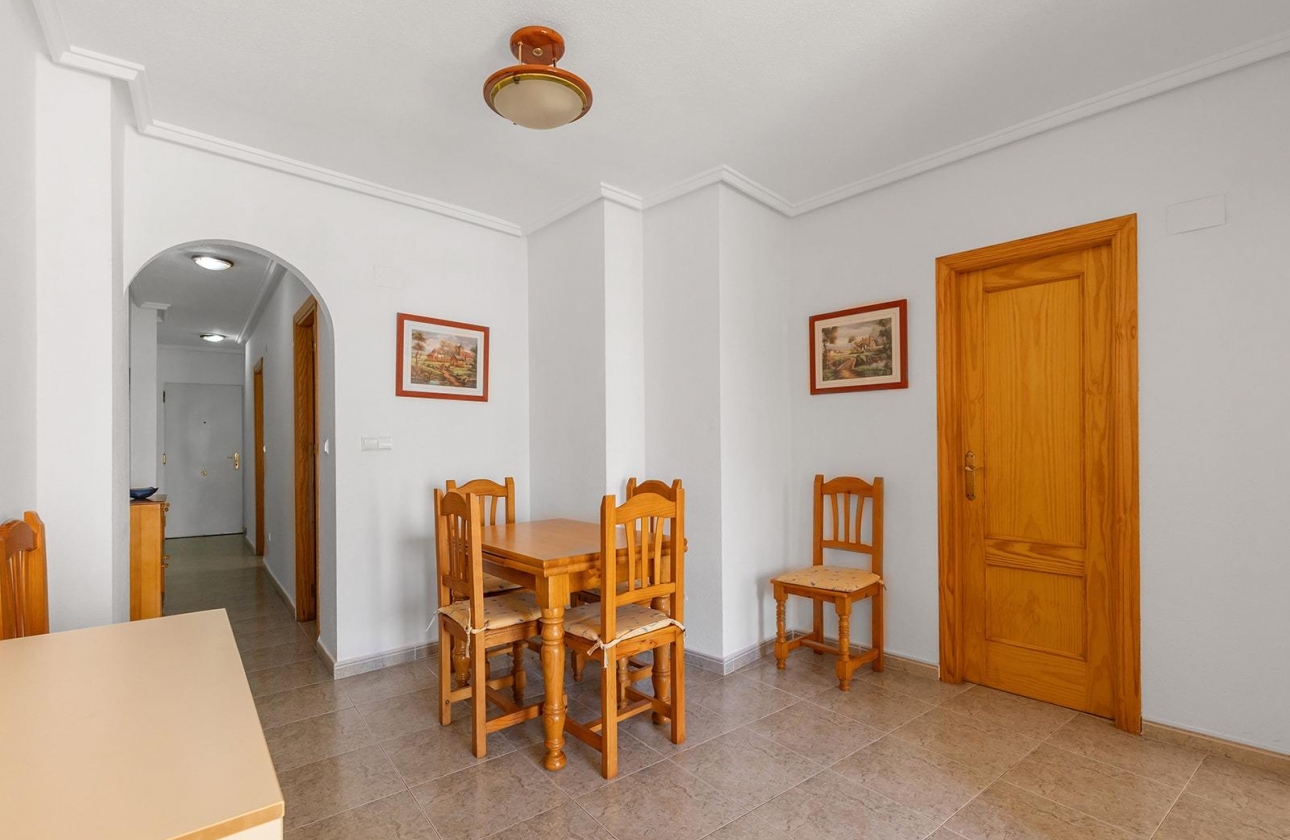 Resale - Apartment - Torrevieja - Centro