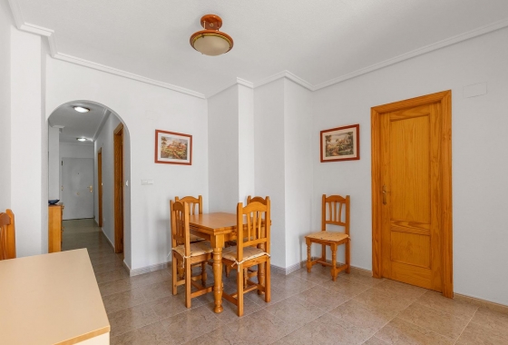 Resale - Apartment - Torrevieja - Centro