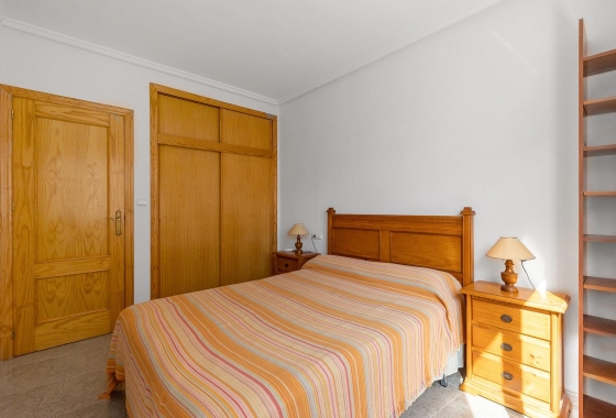 Resale - Apartment - Torrevieja - Centro