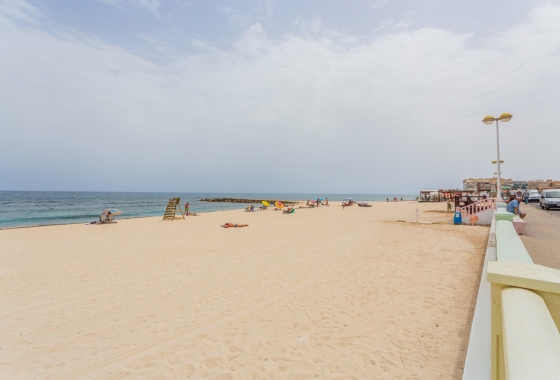 Resale - Apartment - Torrevieja - Centro