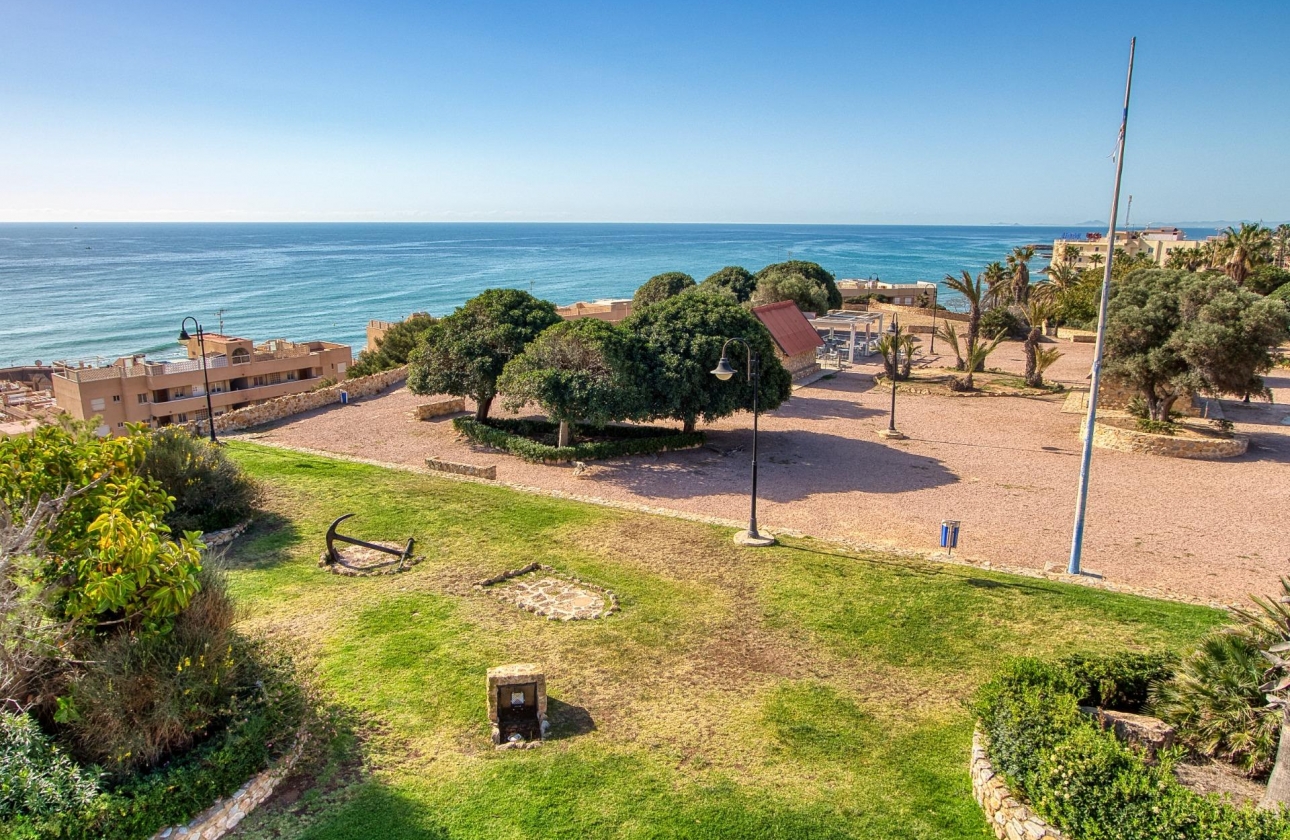 Resale - Apartment - Torrevieja - Centro