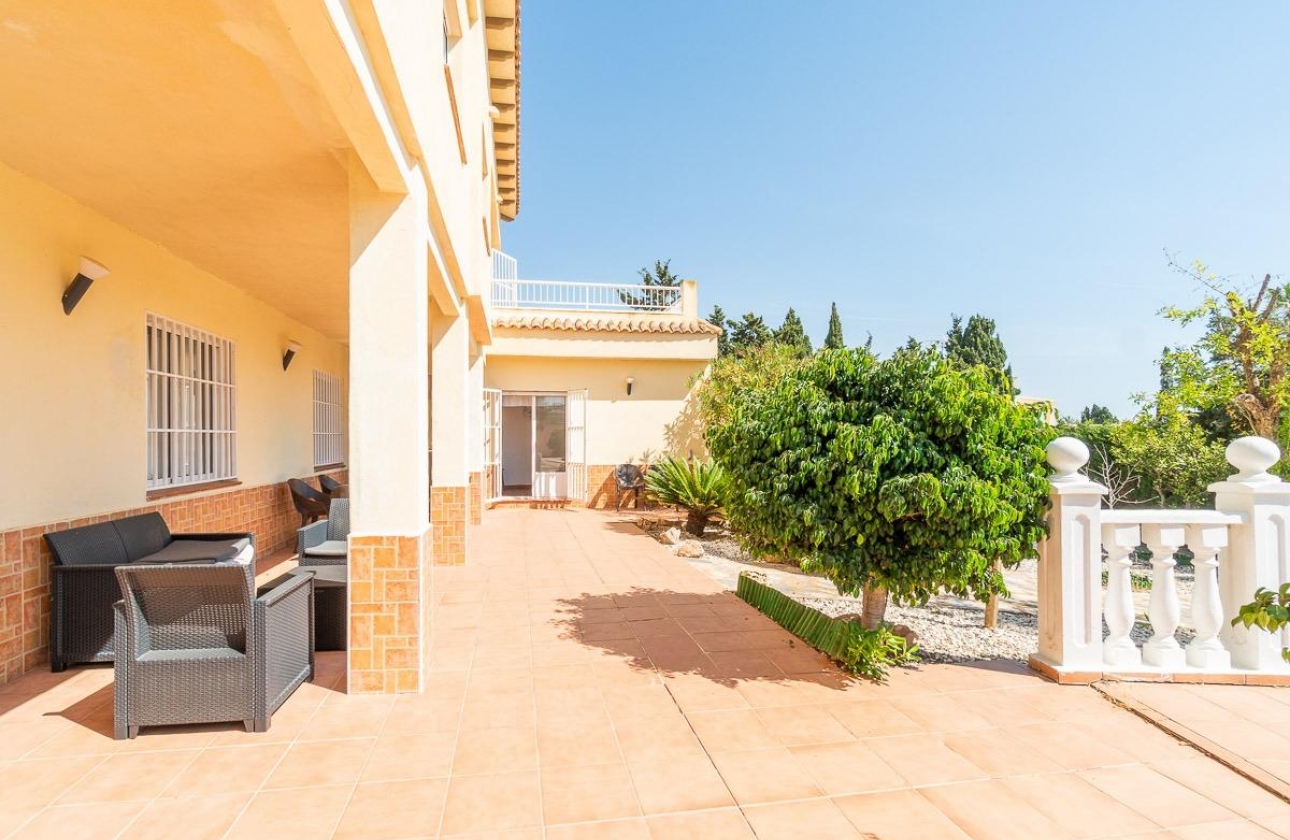 Rynek wtórny - Villa - Torrevieja - La Mata