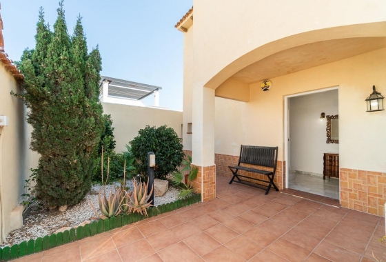 Rynek wtórny - Villa - Torrevieja - La Mata