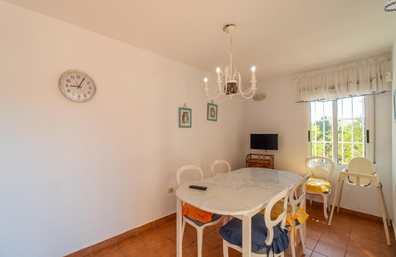Rynek wtórny - Villa - Torrevieja - La Mata