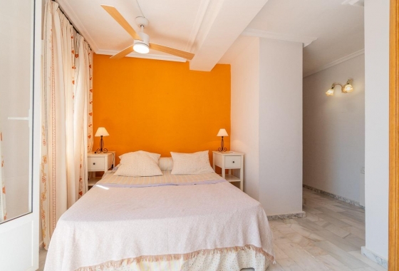 Rynek wtórny - Villa - Torrevieja - La Mata