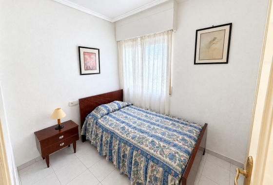 Rynek wtórny - Apartament - Torrevieja - Estacion de autobuses