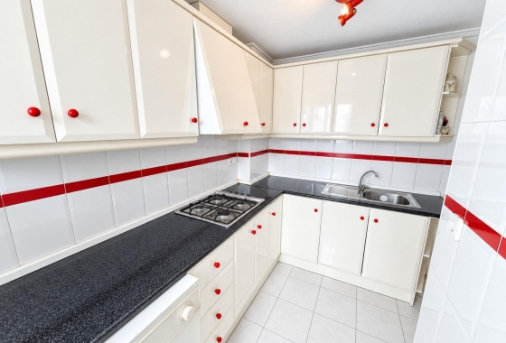 Rynek wtórny - Apartament - Torrevieja - Estacion de autobuses