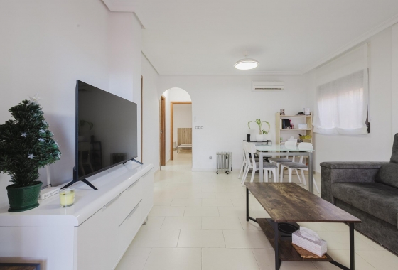 Resale - Terraced house - Torrevieja - Aguas Nuevas