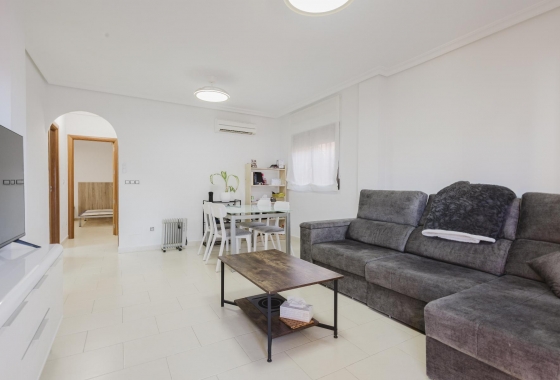 Resale - Terraced house - Torrevieja - Aguas Nuevas