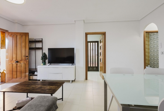 Resale - Terraced house - Torrevieja - Aguas Nuevas
