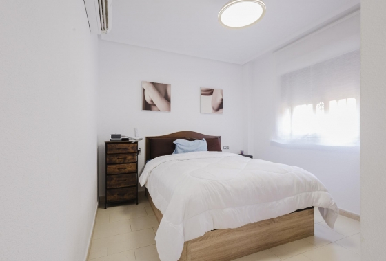 Resale - Terraced house - Torrevieja - Aguas Nuevas