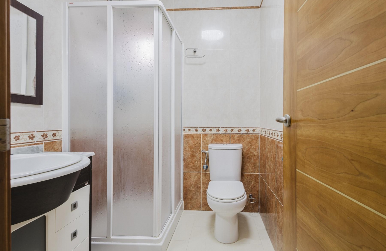 Resale - Terraced house - Torrevieja - Aguas Nuevas