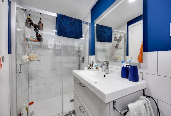 Resale - Apartment - Torrevieja - Playa De Los Naufragos