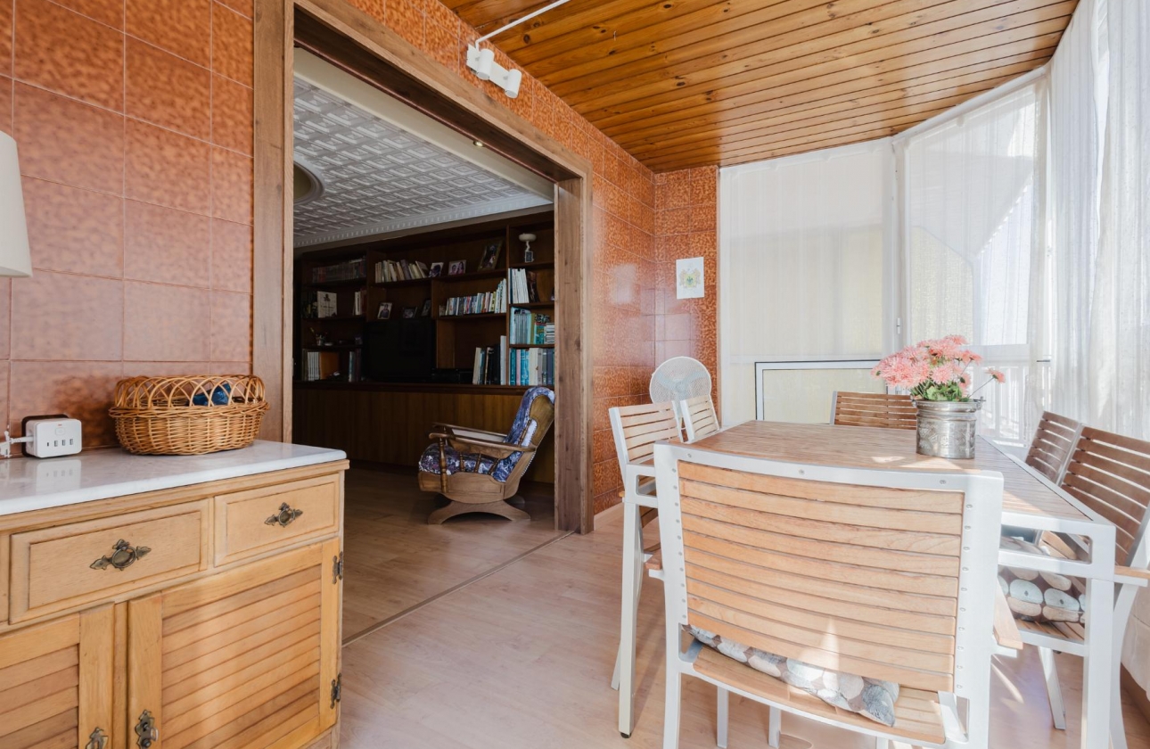 Resale - Apartment - Torrevieja - Acequion