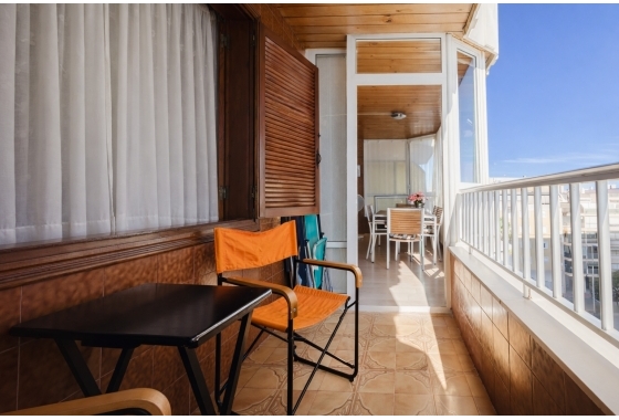 Resale - Apartment - Torrevieja - Acequion