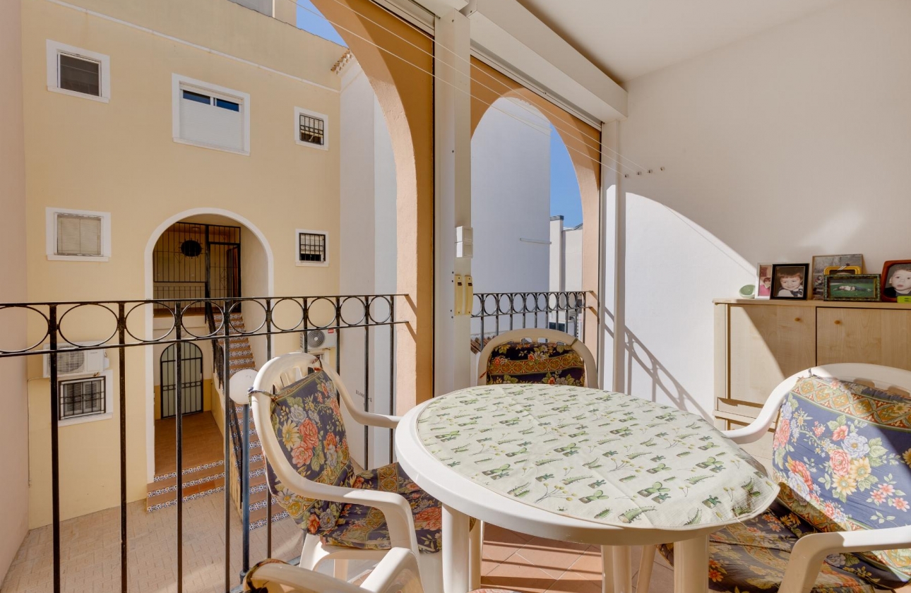 Resale - Bungalow - Torrevieja - Playa De Los Naufragos