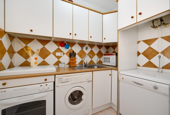 Resale - Bungalow - Torrevieja - Playa De Los Naufragos
