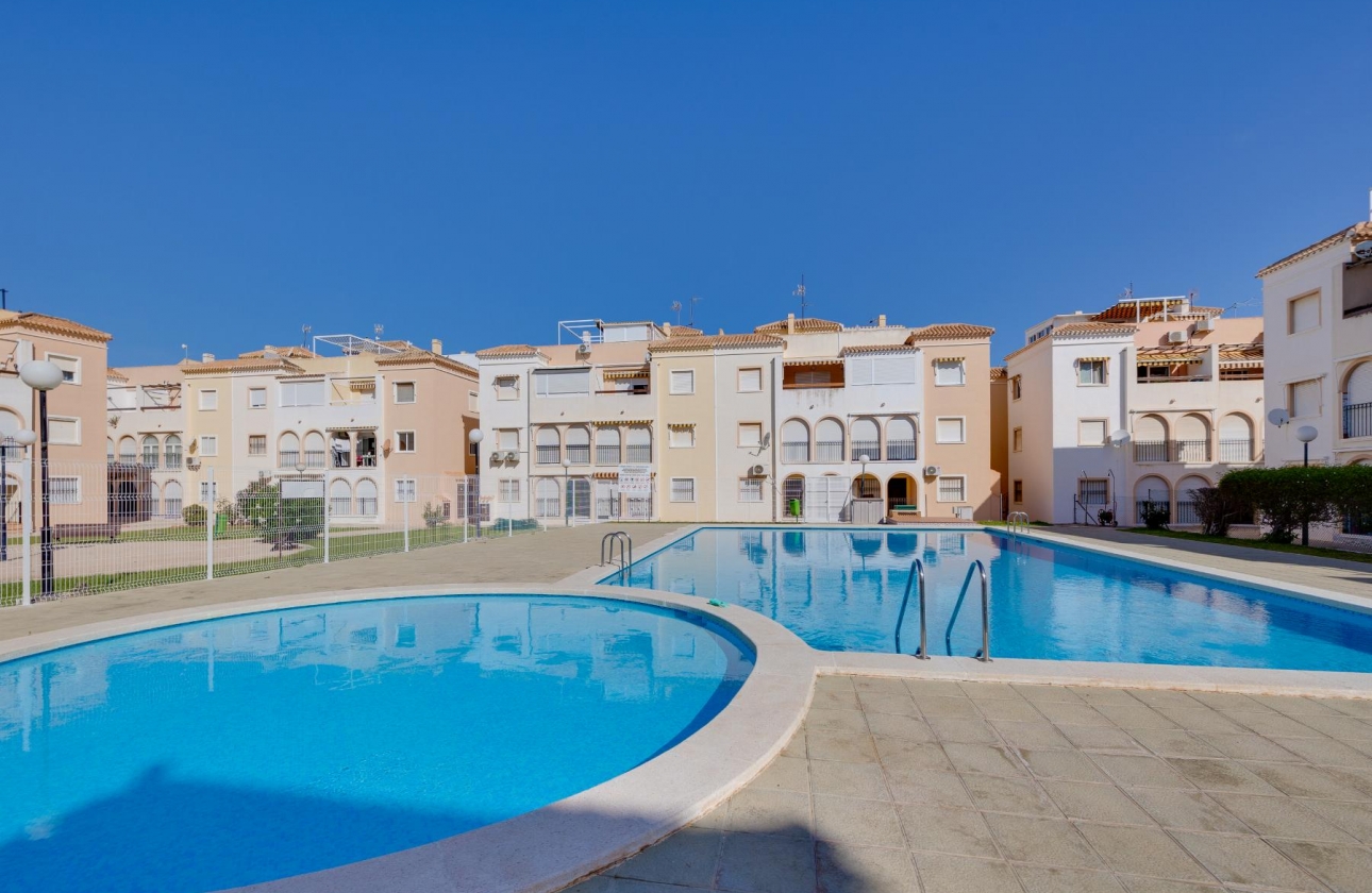 Resale - Bungalow - Torrevieja - Playa De Los Naufragos