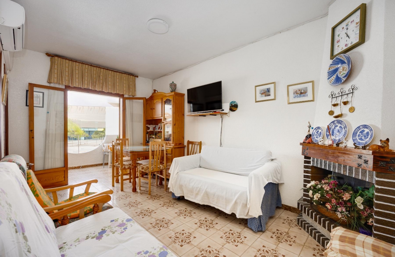 Resale - Bungalow - Torrevieja - Acequion