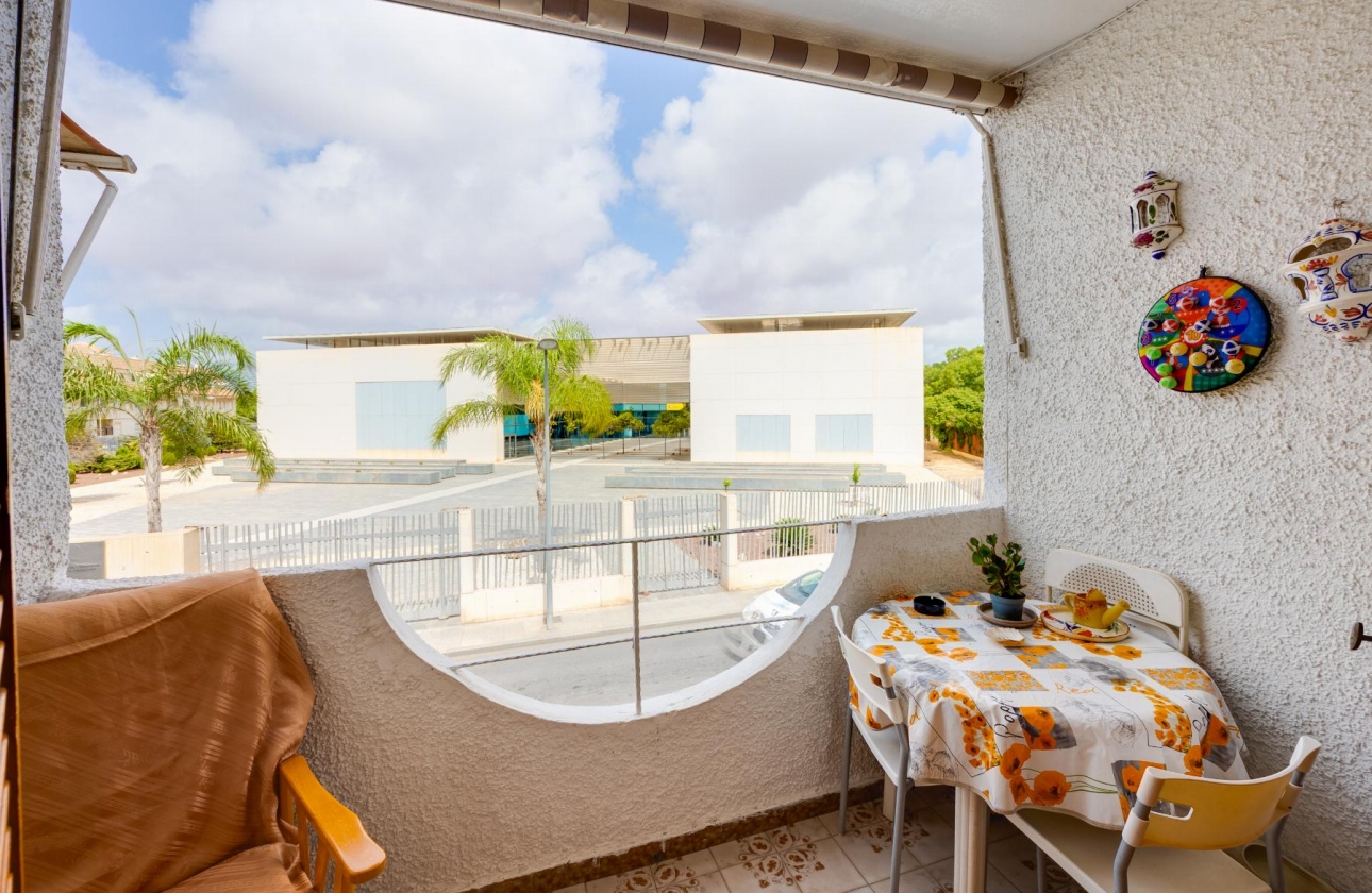 Resale - Bungalow - Torrevieja - Acequion