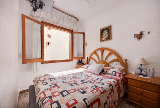 Resale - Bungalow - Torrevieja - Acequion