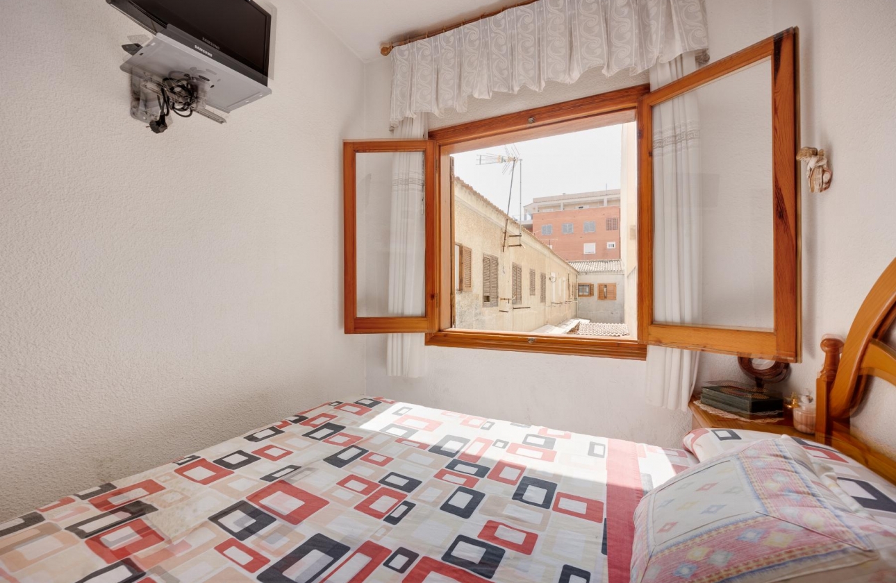Resale - Bungalow - Torrevieja - Acequion