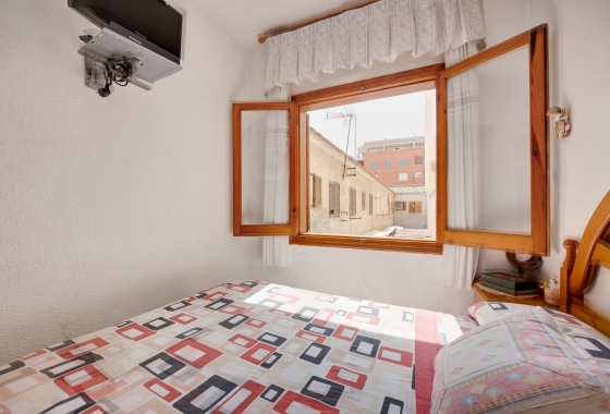Resale - Bungalow - Torrevieja - Acequion