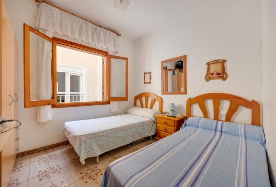 Resale - Bungalow - Torrevieja - Acequion
