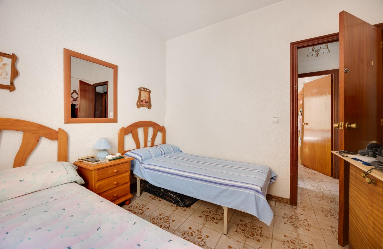 Resale - Bungalow - Torrevieja - Acequion