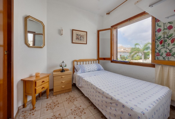Resale - Bungalow - Torrevieja - Acequion