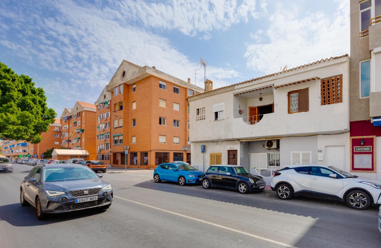 Resale - Bungalow - Torrevieja - Acequion