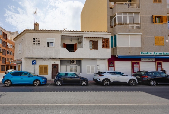 Resale - Bungalow - Torrevieja - Acequion