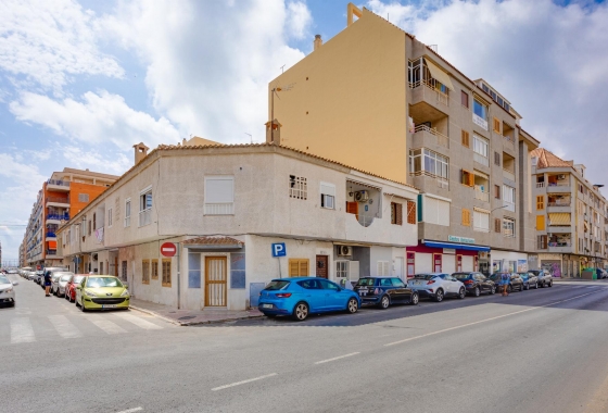 Resale - Bungalow - Torrevieja - Acequion