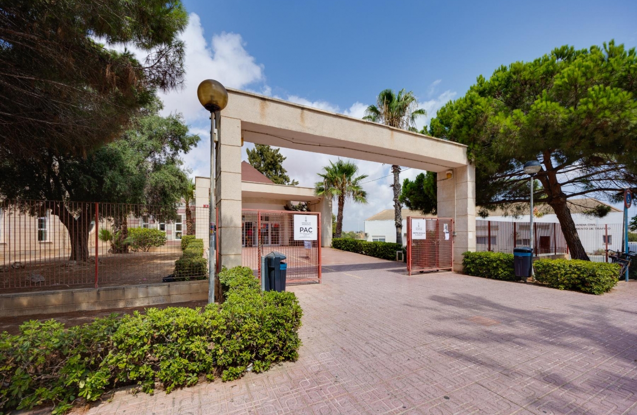 Resale - Bungalow - Torrevieja - Acequion