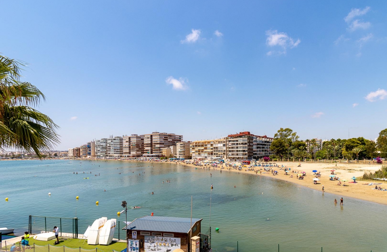 Resale - Bungalow - Torrevieja - Acequion