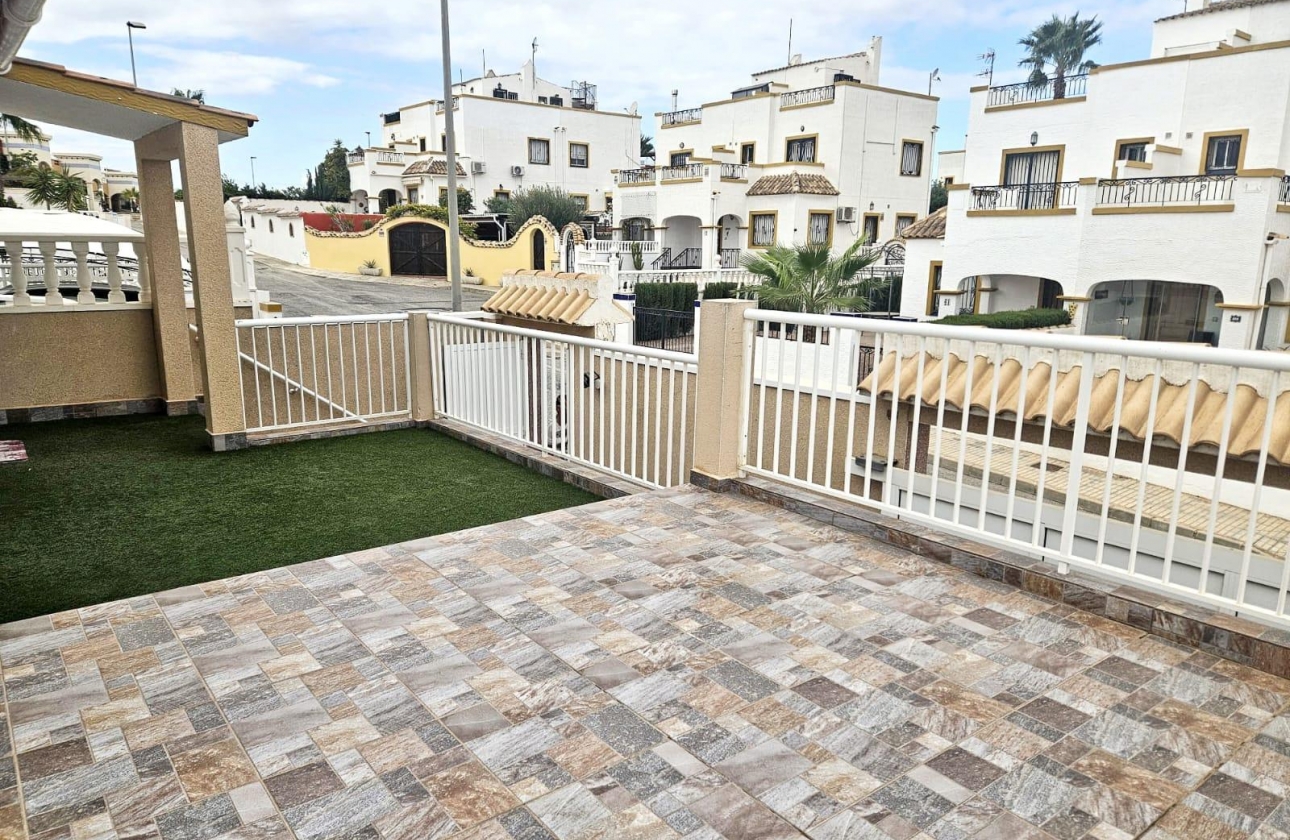 Resale - Terraced house - Orihuela Costa - Dream Hills