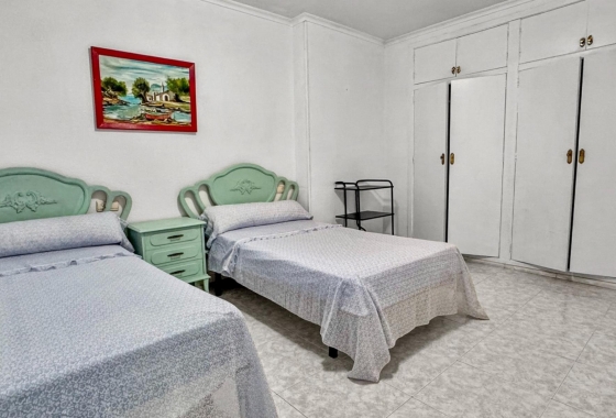Resale - Apartment - Torrevieja - Playa de los Locos