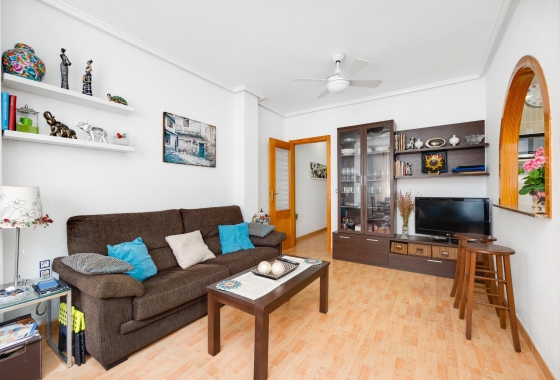 Resale - Apartment - Torrevieja - Acequion