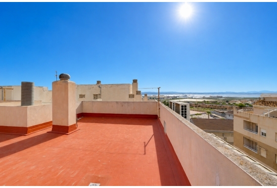 Resale - Apartment - Torrevieja - Acequion