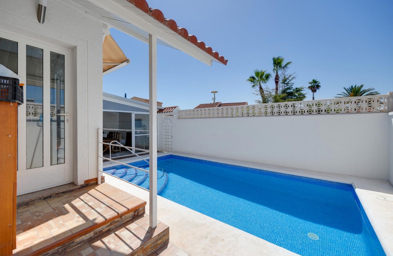 Resale - Villa - San Fulgencio - La Marina