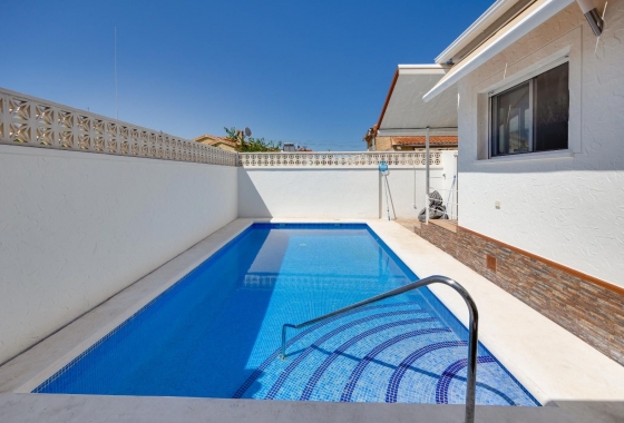 Resale - Villa - San Fulgencio - La Marina