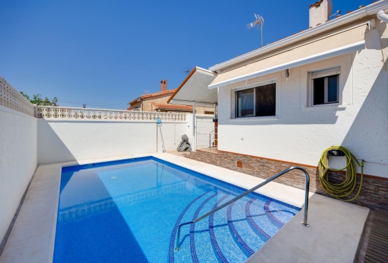 Resale - Villa - San Fulgencio - La Marina