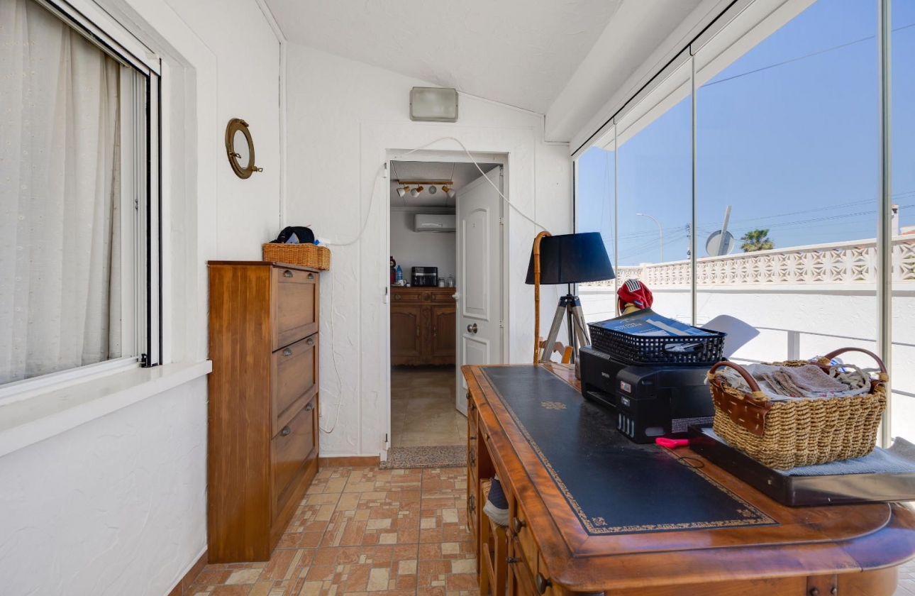 Resale - Villa - San Fulgencio - La Marina