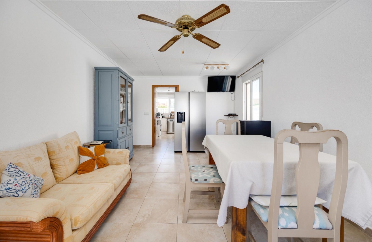 Resale - Villa - San Fulgencio - La Marina