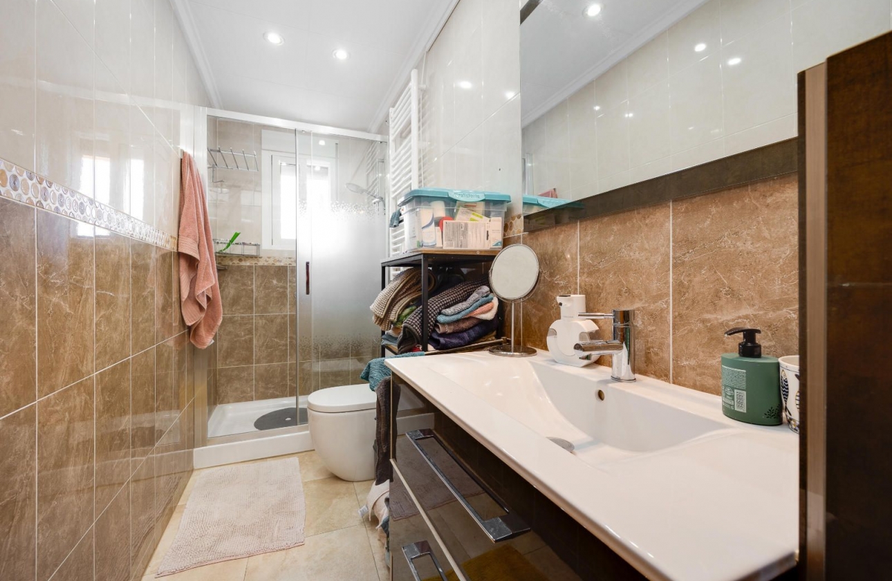 Resale - Villa - San Fulgencio - La Marina