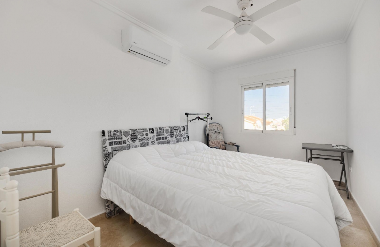 Resale - Villa - San Fulgencio - La Marina