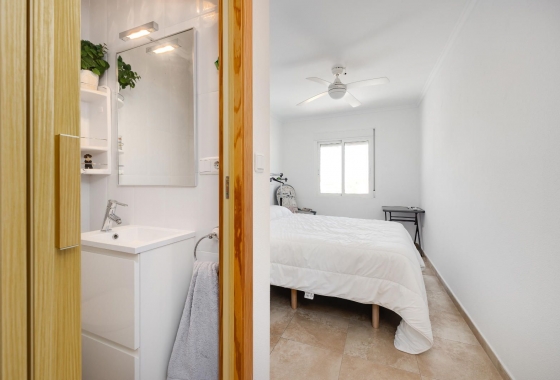 Resale - Villa - San Fulgencio - La Marina