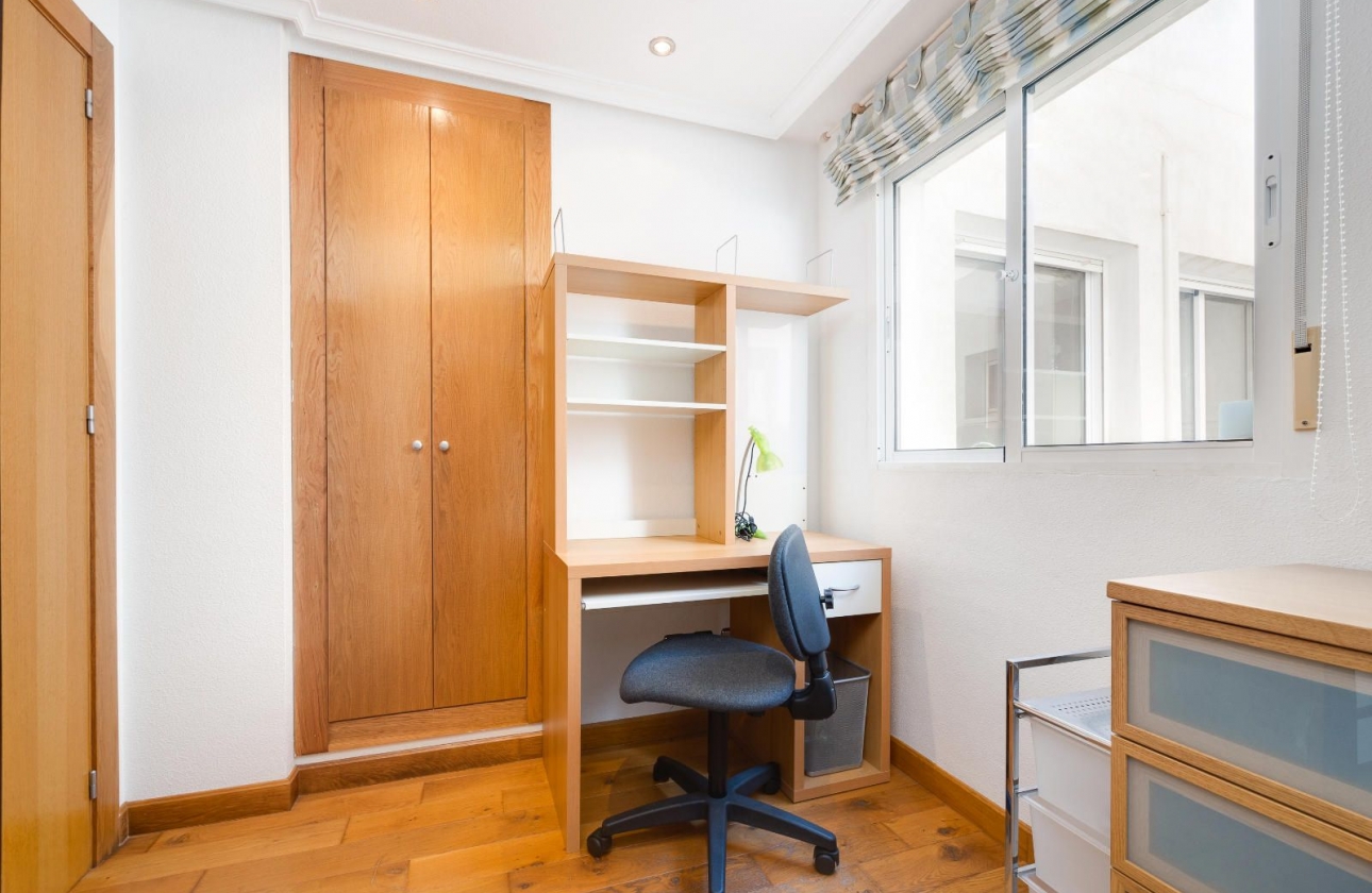 Resale - Penthouse - Torrevieja - Acequion
