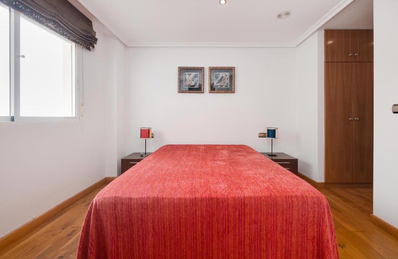 Resale - Penthouse - Torrevieja - Acequion