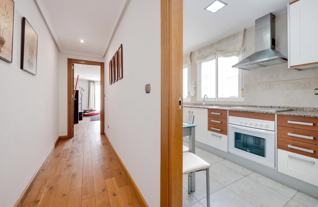 Resale - Penthouse - Torrevieja - Acequion
